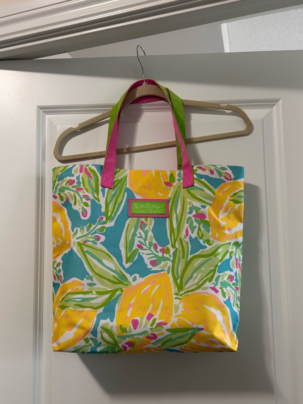 Lily Pulitzer x Estée Lauder tote bag